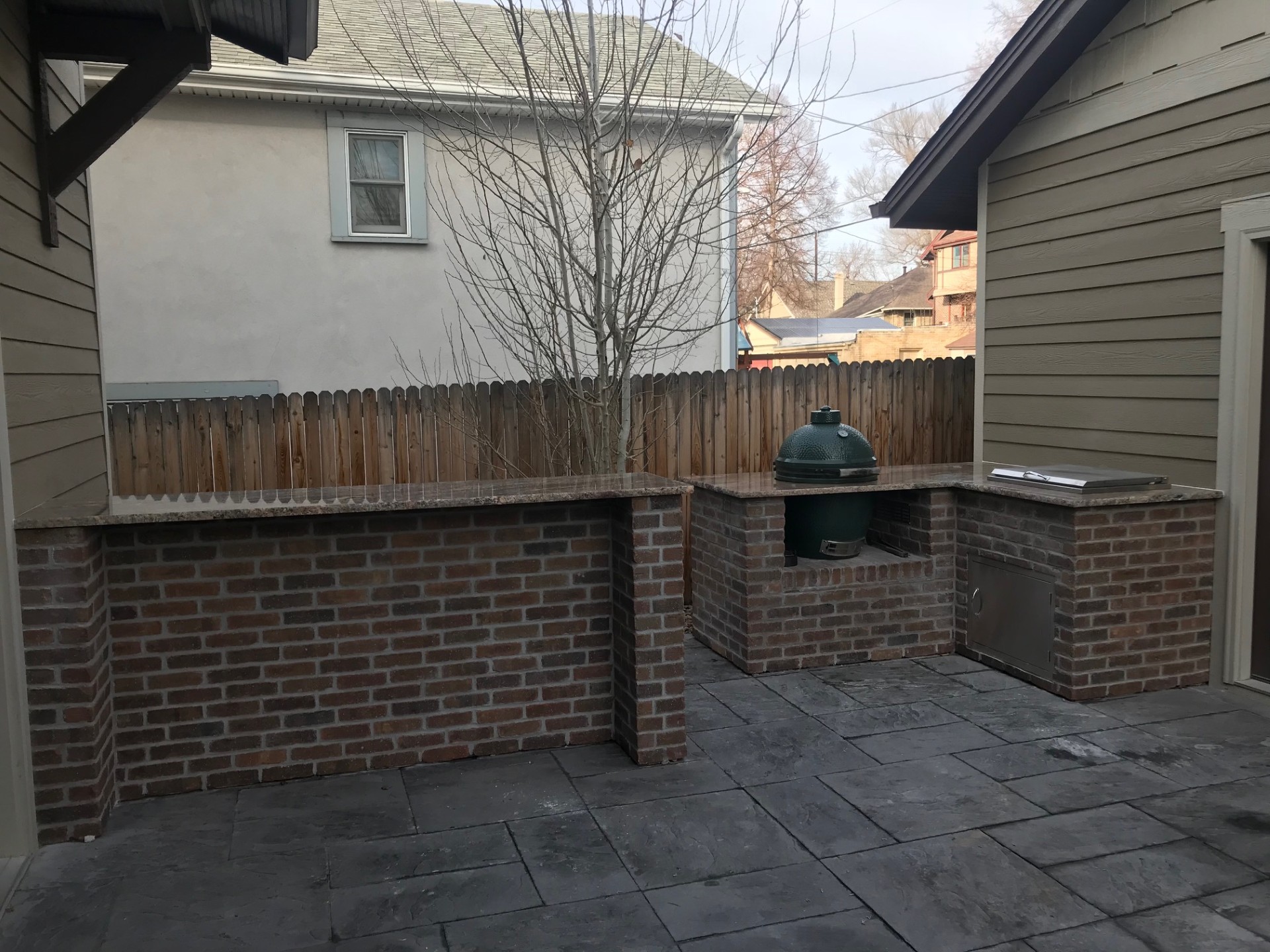 Green Egg Outdoor Kitchen