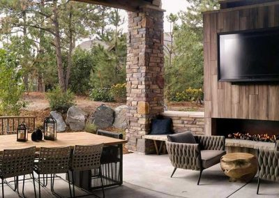 Evergreen Hilltop patio: built for entertainment!